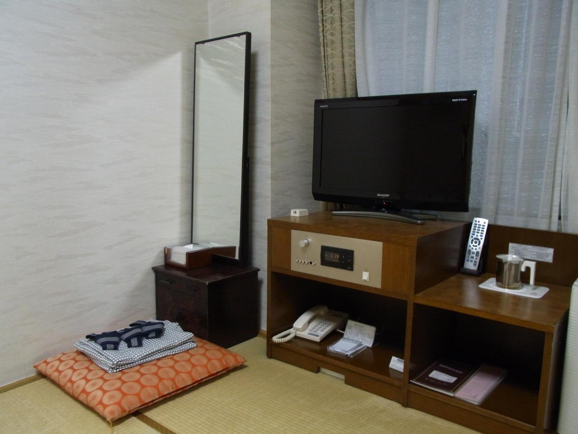 Hotel New Ueno Токио Номер фото