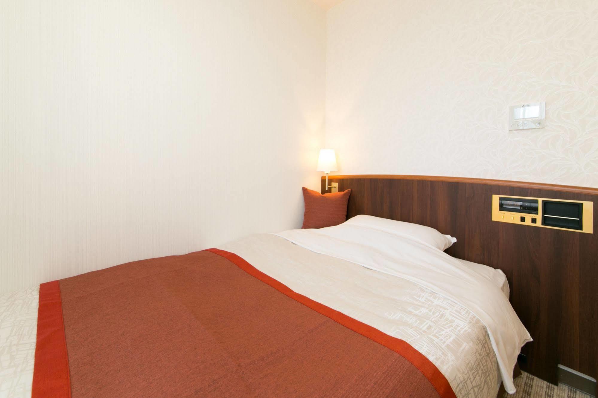 Hotel New Ueno Токио Экстерьер фото